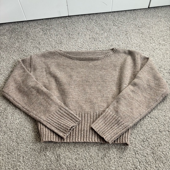 3/$45 Brown Boatneck Cinched Waist Sweater - Picture 5 of 5